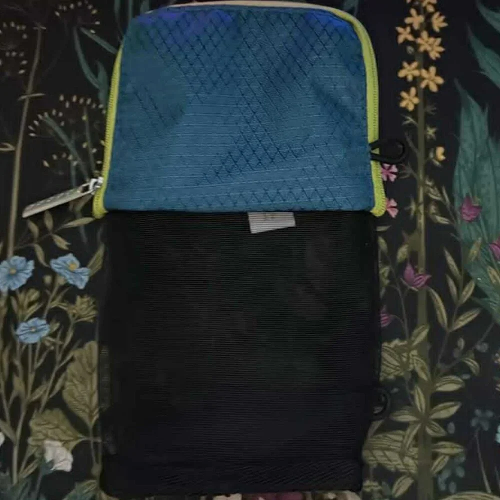 Mead Five Star Stand and Store Pencil Pouch - Teal